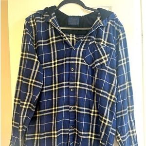 Nomad blue & off white checkered long sleeve flannel shirt w/hood.